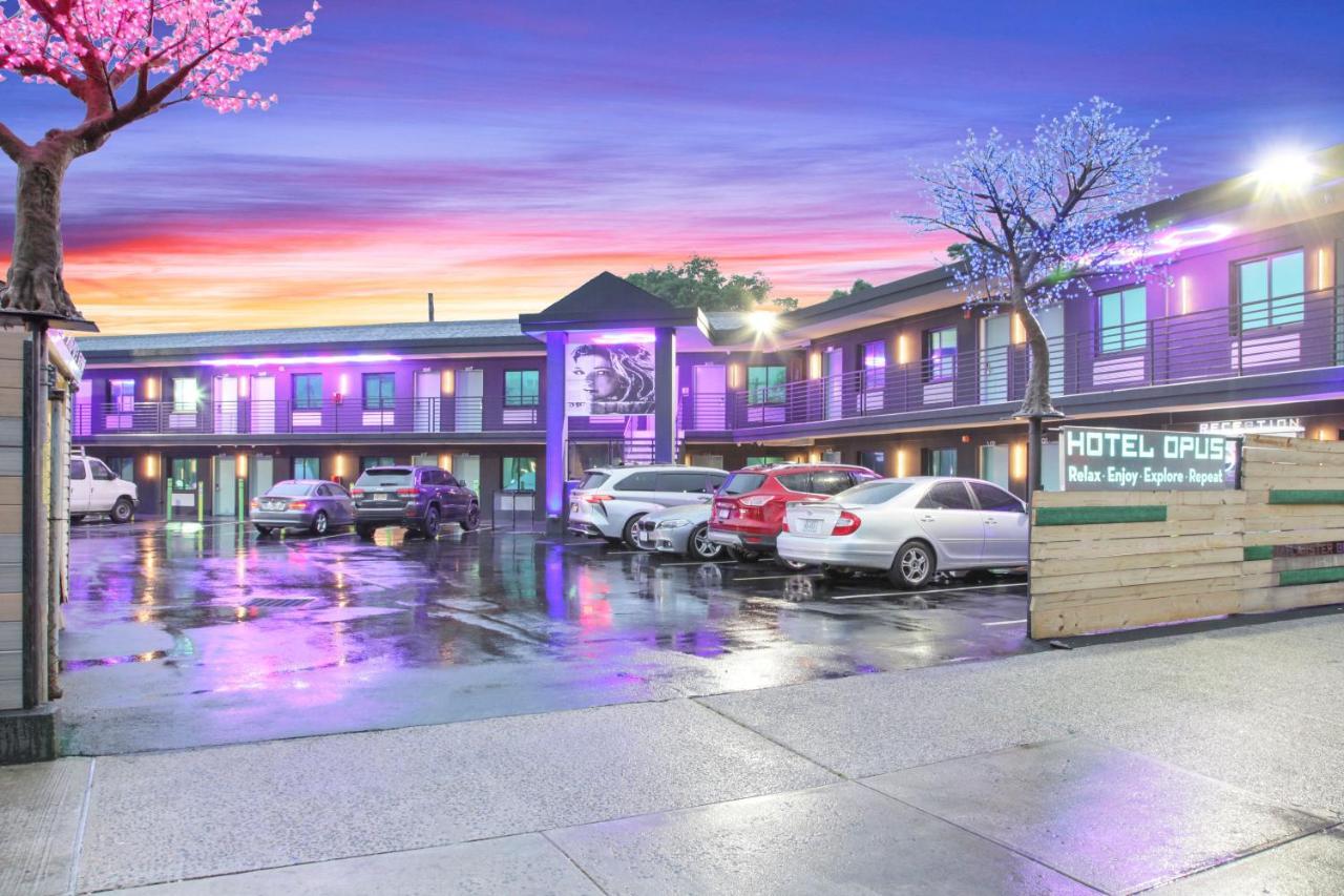Hotel Opus Bronx Near Bay Plaza Mall New York Kültér fotó